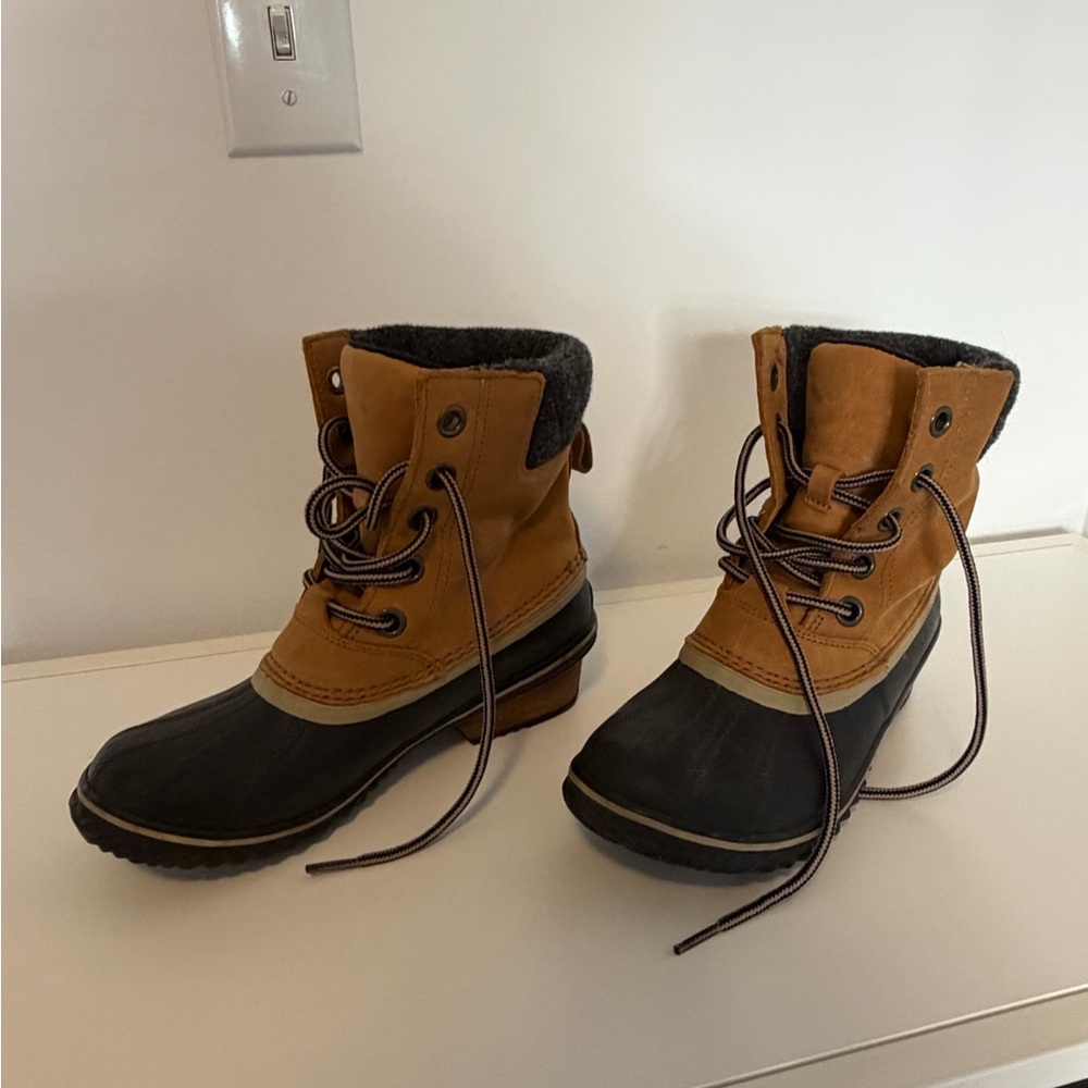 Two-Tone Lace-Up Boots